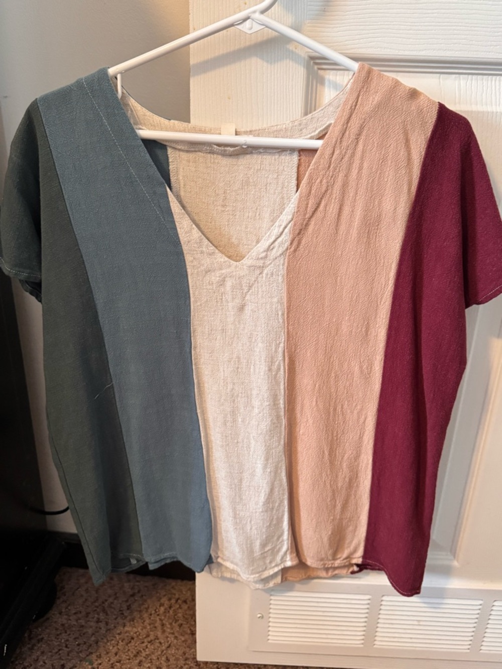 entro Colorblock V-Neck Short Sleeve Top - Cream, Dusty Blue, Blush, Burgundy